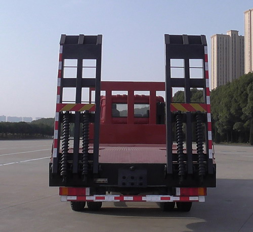 东风牌DFH5240TPBBX5型平板运输车-后部照片